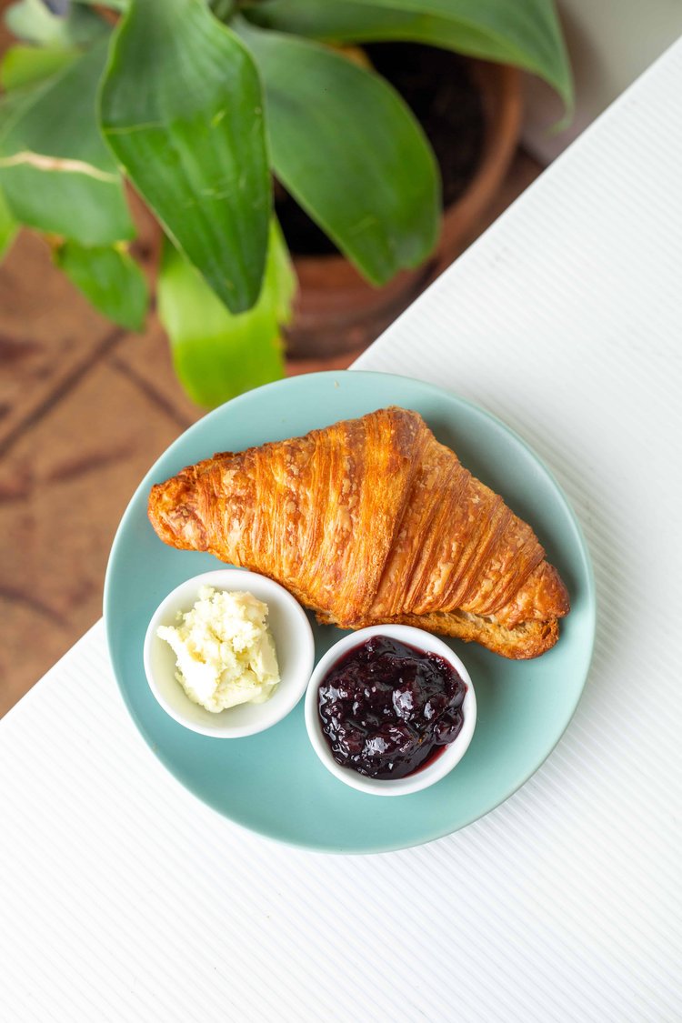 Oh My Days vegan plain croissant